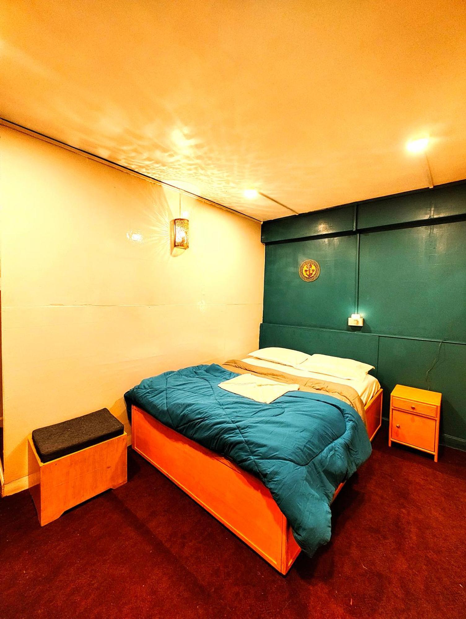 Hidden Monkey Backpackers Darjeeling, Batasia Darjeeling  Exterior photo